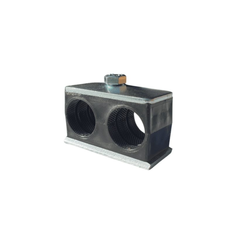 Colliers de serrage deux tuyaux hydraulique.
