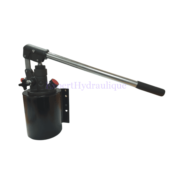 Pompe manuelle hydraulique 18cm3 réservoir 4l Pompe manuelle hydraulique 18cm3 réservoir 4l.