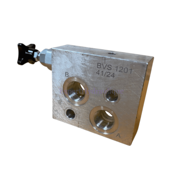 Régulateur de débit pour moteur hydraulique OMS vue de gauche Régulateur de débit pour moteur hydraulique OMS.